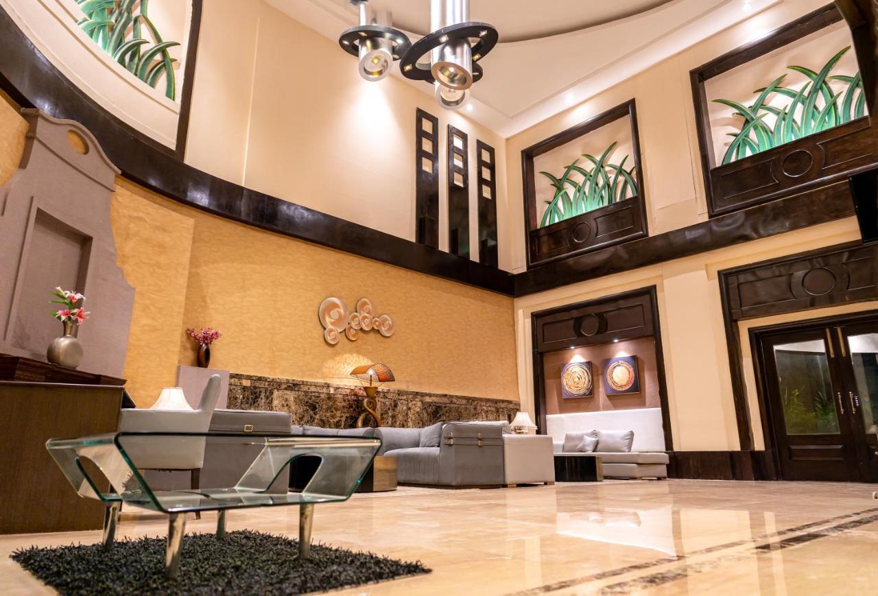 Hotel Pal Heights Bhuvanéšvar Exteriér fotografie